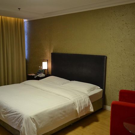 Weihai Sophia Hotel Exterior photo