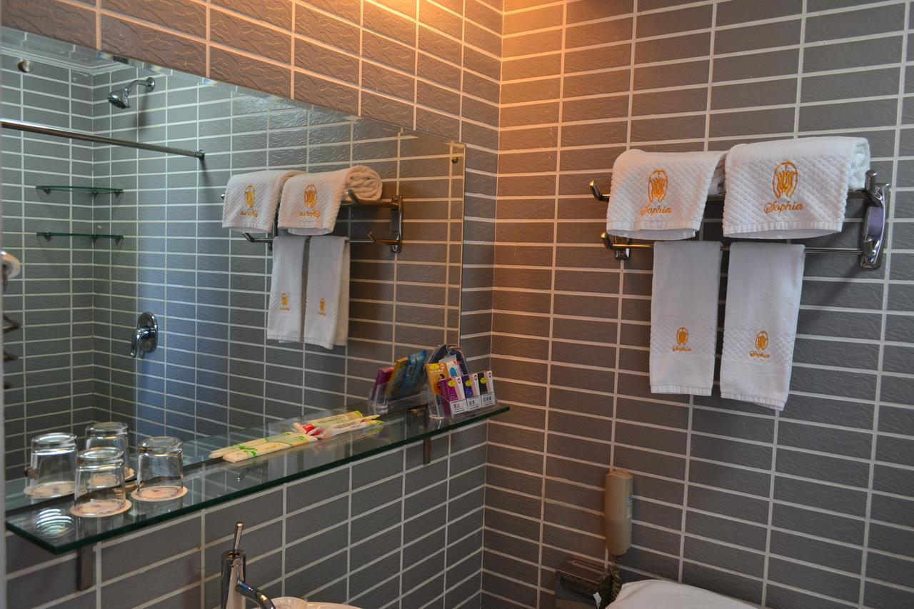 Weihai Sophia Hotel Exterior photo