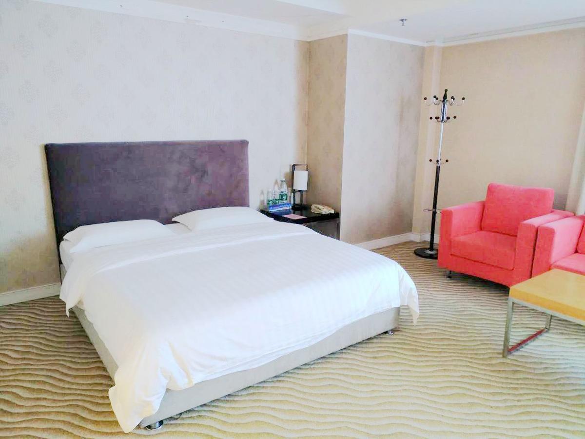 Weihai Sophia Hotel Exterior photo