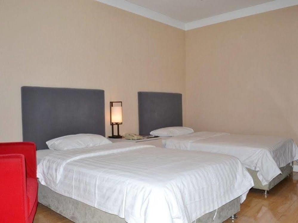 Weihai Sophia Hotel Exterior photo